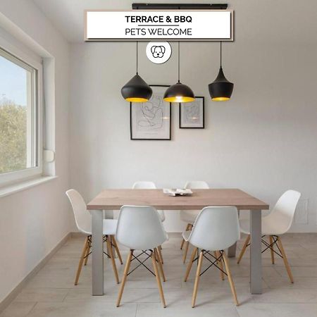 Bright Apartment โคเปร์ ภายนอก รูปภาพ