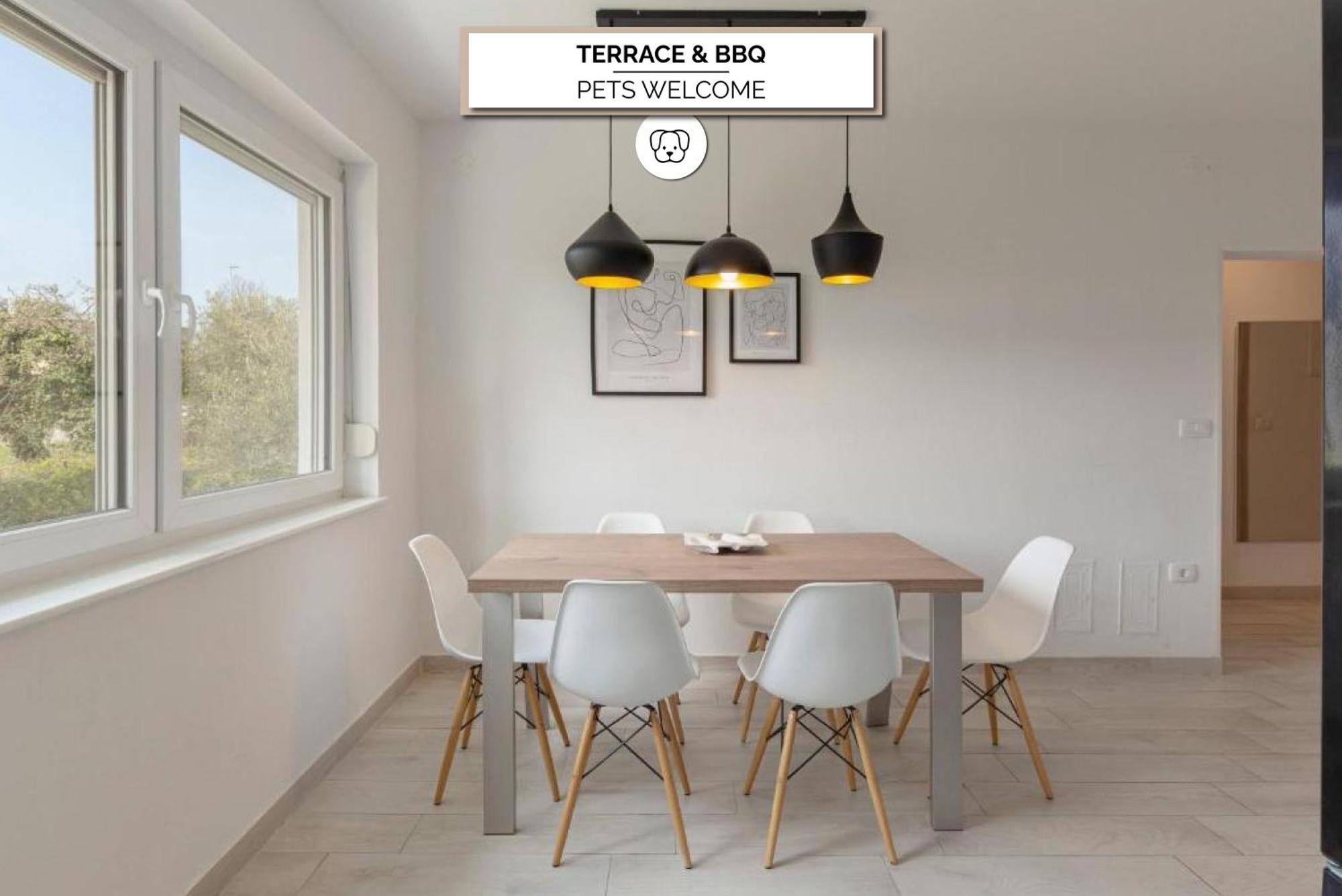 Bright Apartment โคเปร์ ภายนอก รูปภาพ